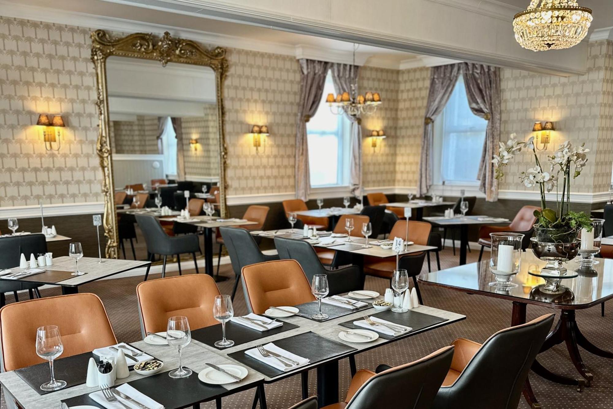 The Park Hotel 텐비 외부 사진